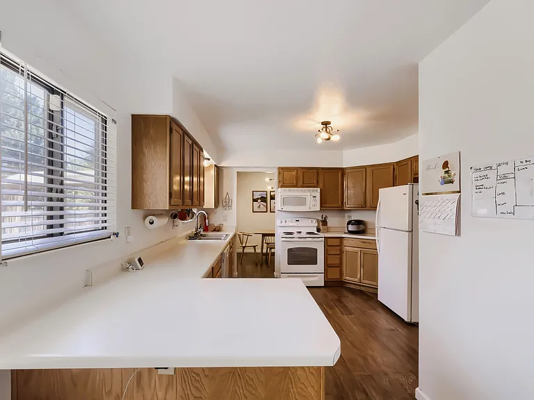 245 Lanfare Pl — Photo 20