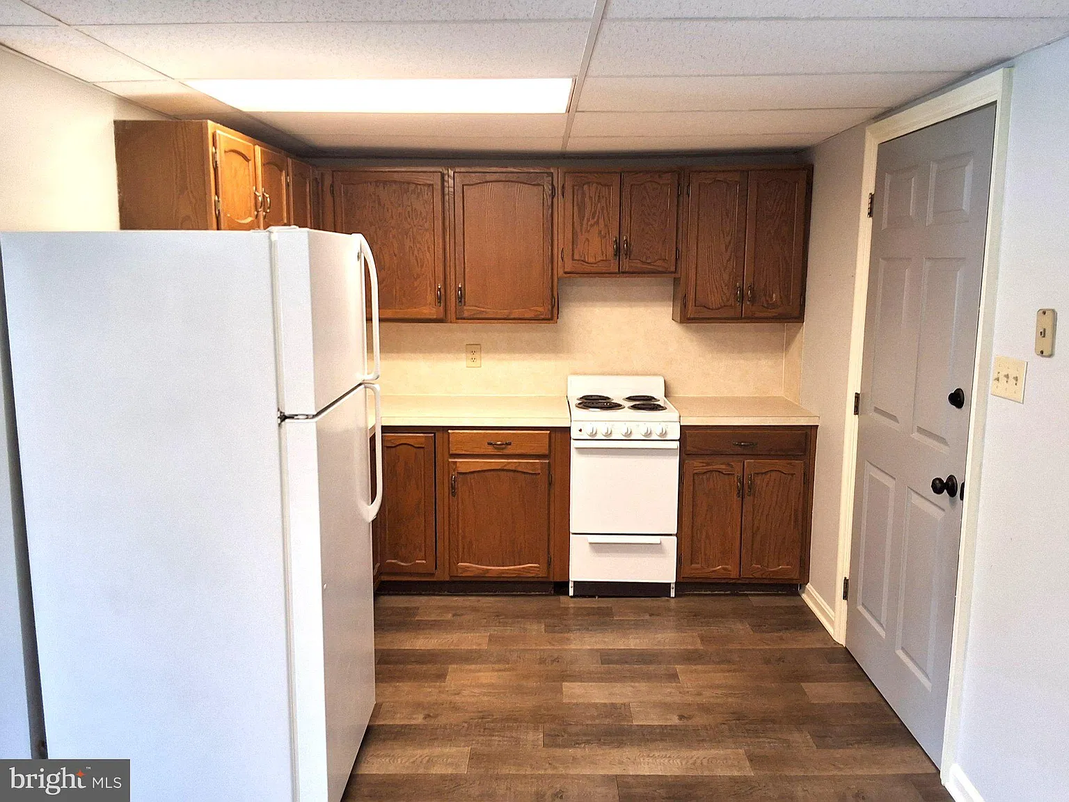 1 bed, 1.0 bath, $1,075 — Photo 3
