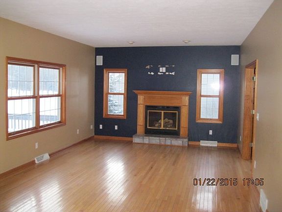 2nd image of 1 Westbury Ct