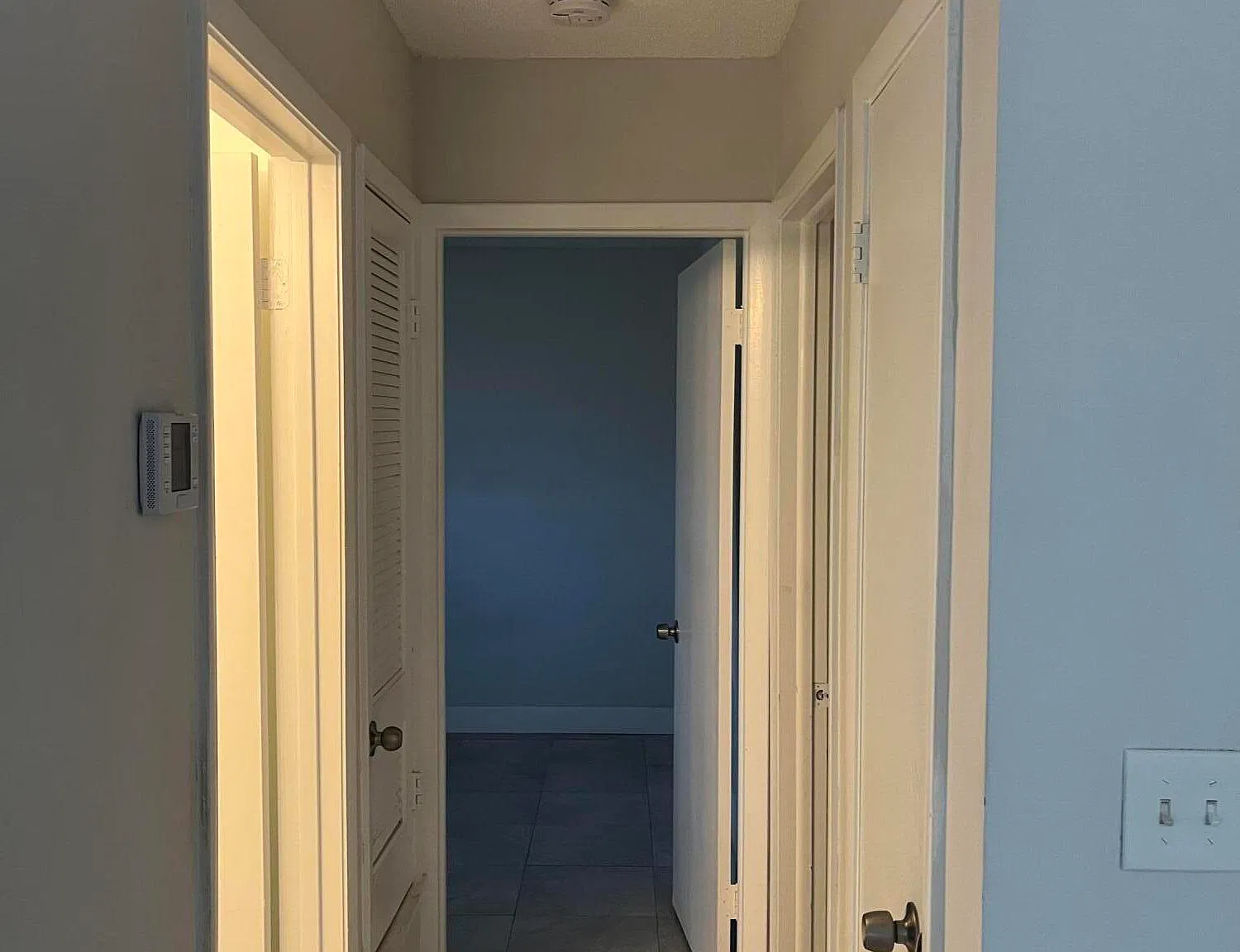 2 bed, 2.0 bath, 990 sqft, $2,200 — Photo 4