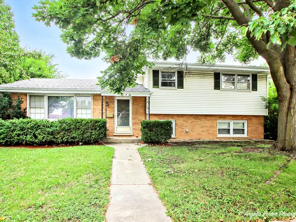 506 E Valley Ln, Arlington Heights, IL 60004