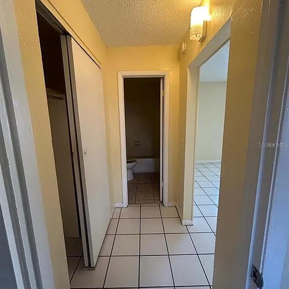 1627 W Oak Ridge Rd #D — Photo 10