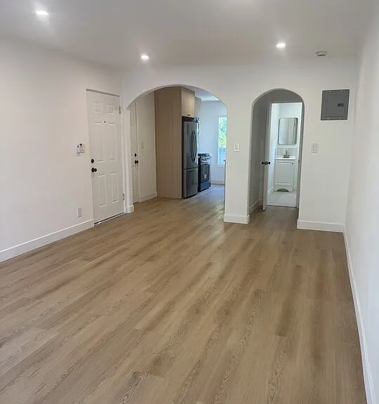 1254 N Orange Grove Ave #3 — Photo 2