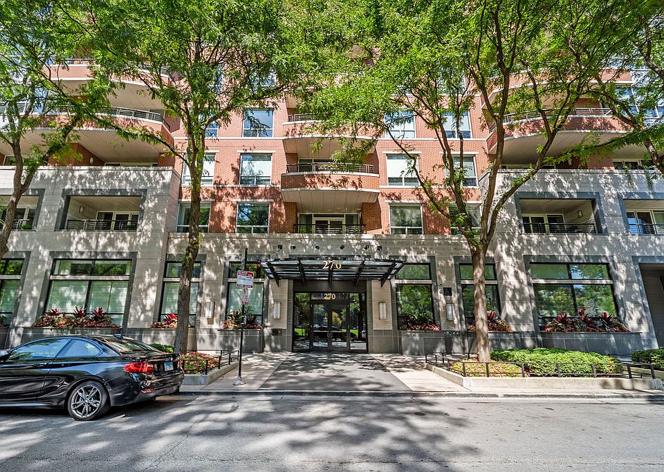 1st image of 270 E Pearson St APT 101