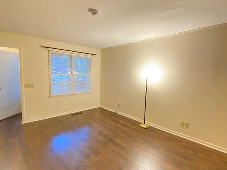 959 Tisdale Cir — Photo 5