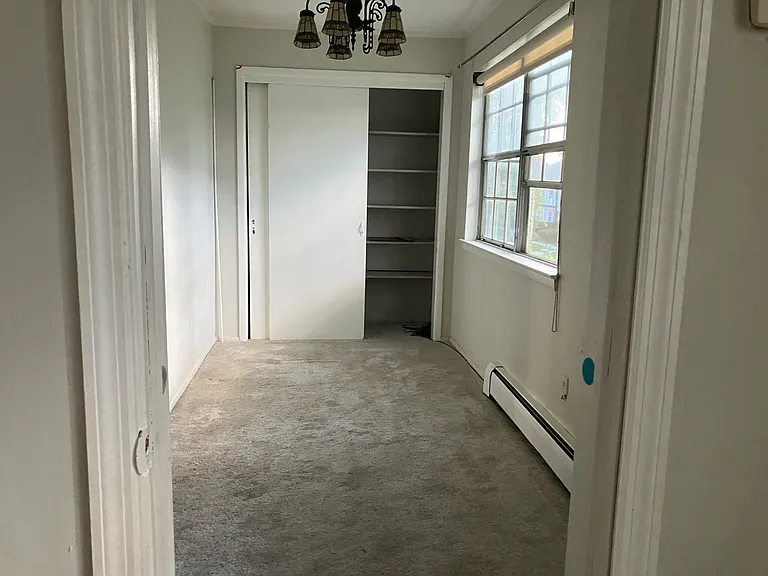 131 Parkside Dr — Photo 9