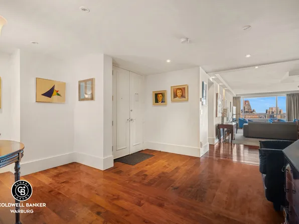 190 East 72nd Street image 13 of 18