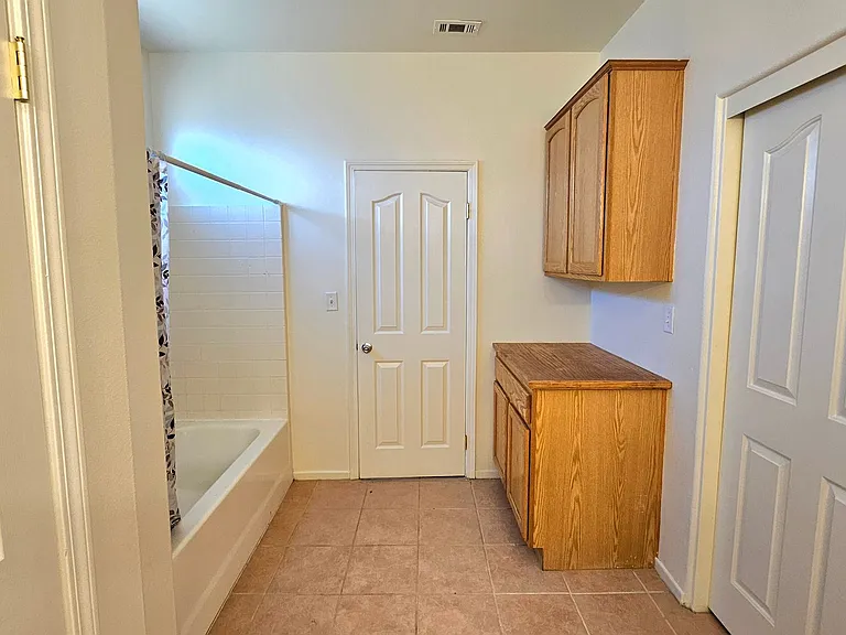 21187 Conklin Blvd — Photo 15