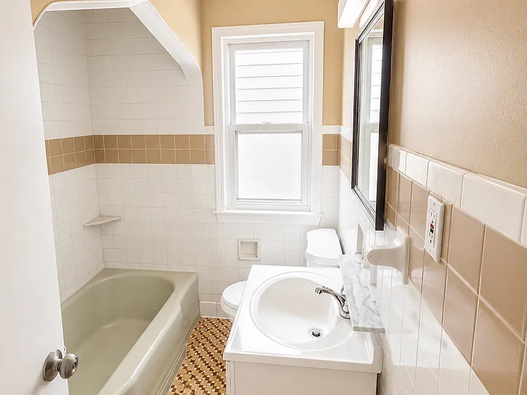 6326 Neff Rd — Photo 12