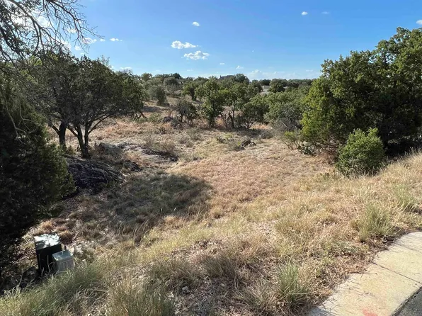 600 Desert Rose N, Horseshoe Bay, TX 78657