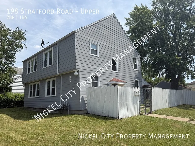198 Stratford Rd #UPPER — Photo 1