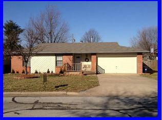 2229 S Nettleton Ave, Springfield, MO 65807