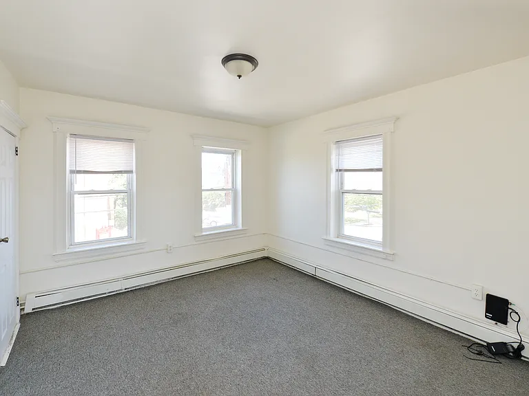 39 Lodi St #2 — Photo 9