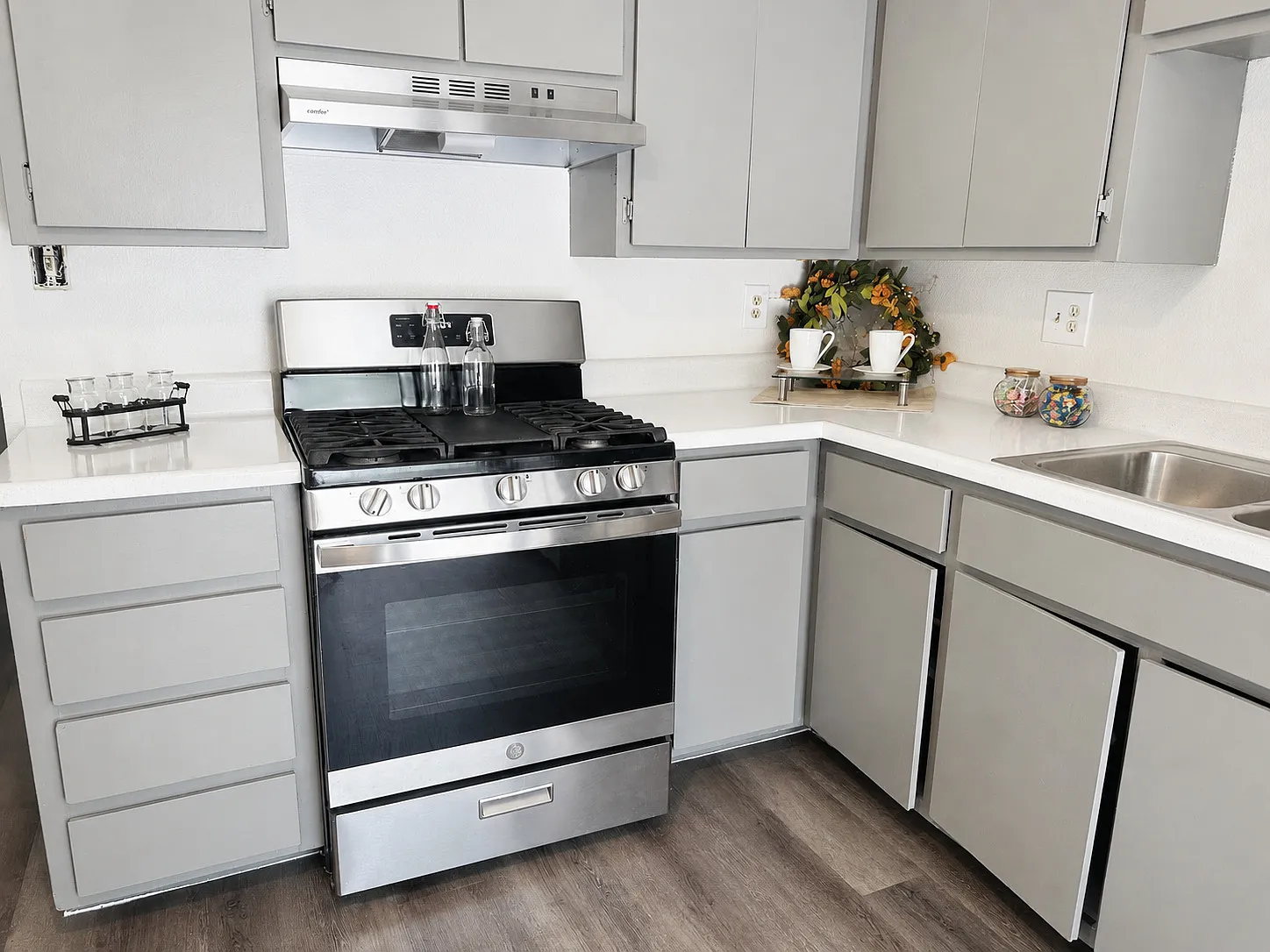2 bed, 750 sqft, $1,395 — Photo 2