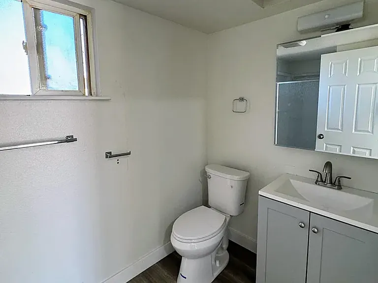 467 S Buena Vista Ave #15 — Photo 8