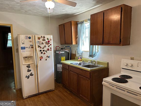 5th image of 3630 Grant Rd