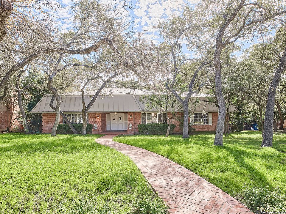 2nd image of 2750 WHISPER PATH ST