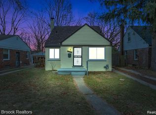 19712 Lahser Rd, Detroit, MI 48219