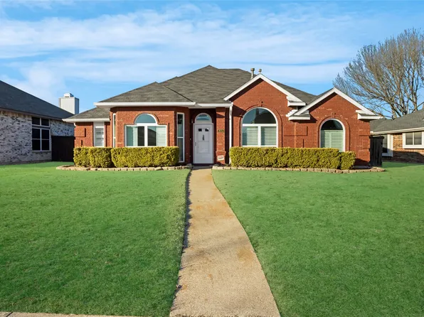 805 Bray St, Cedar Hill, TX 75104