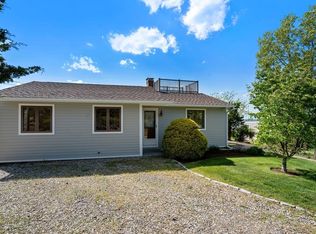 9 Waterman Rd, Gloucester, MA 01930