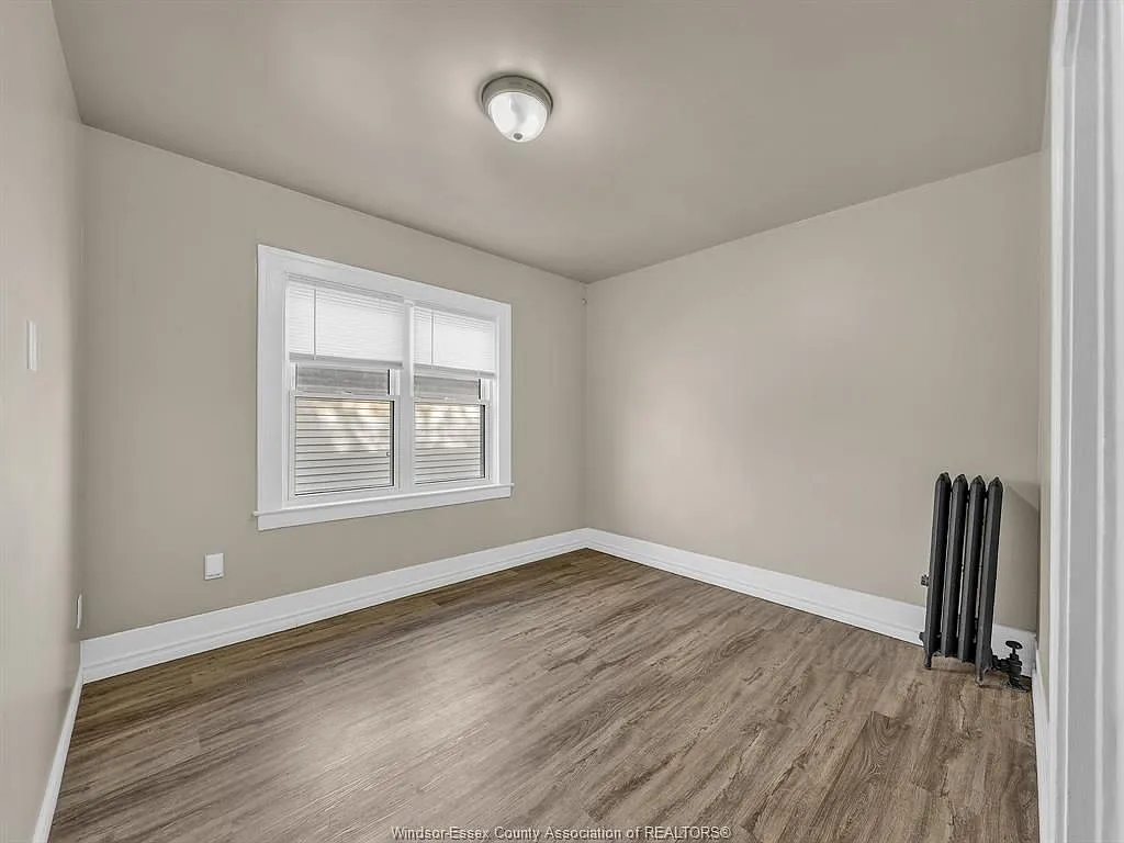 2 bed, $1,400 — Photo 3