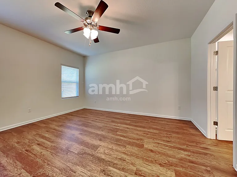 8160 Radican Rd — Photo 10