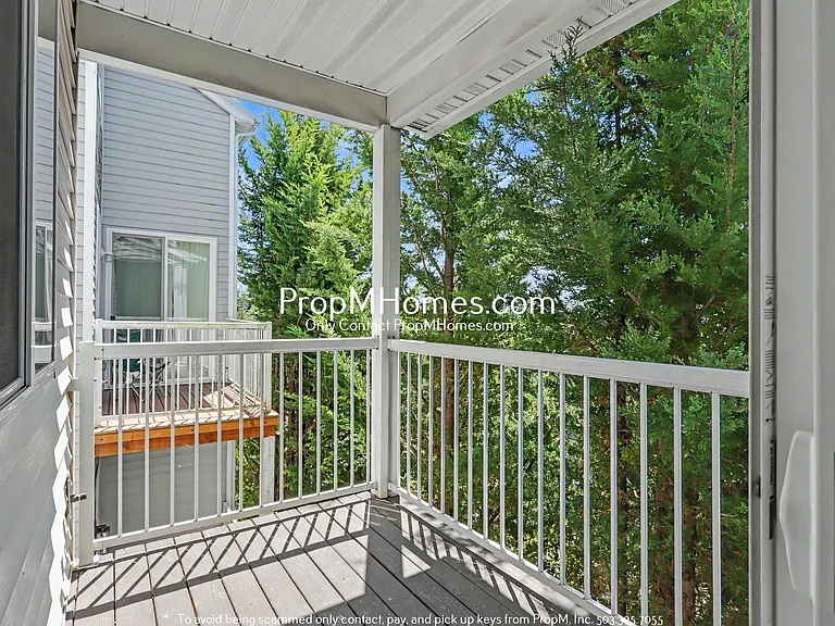 13660 SW Wrightwood Ct — Photo 10