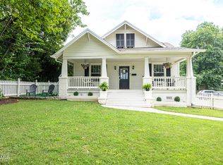 2847 Rennoc Rd, Knoxville, TN 37918