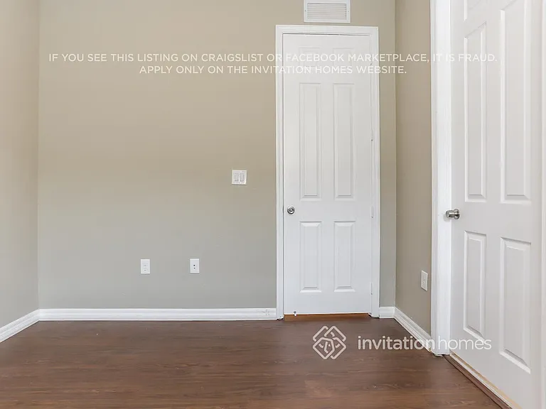 8886 SW 229th St — Photo 10