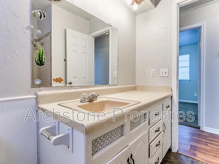 1424 Tanglewood Dr — Photo 21