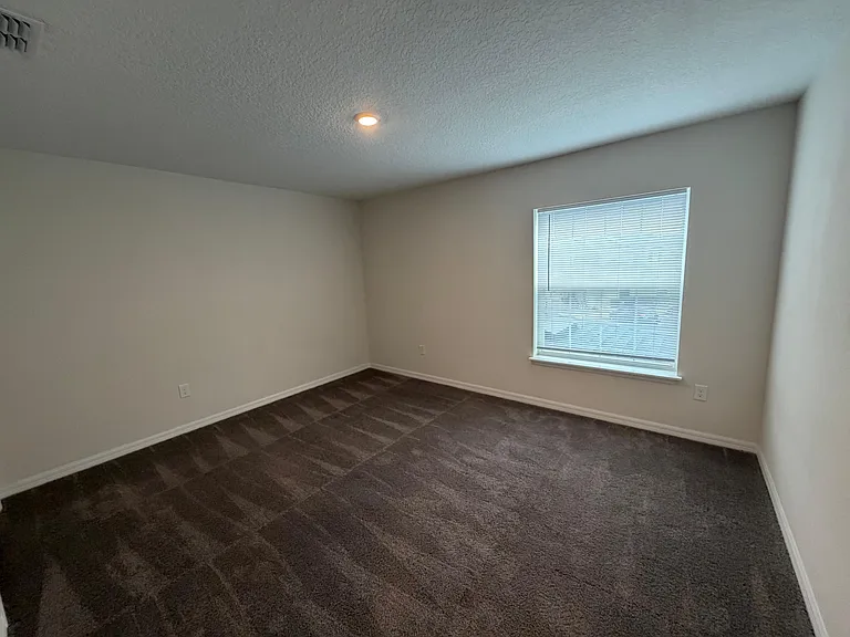 2124 Penny Ln — Photo 14
