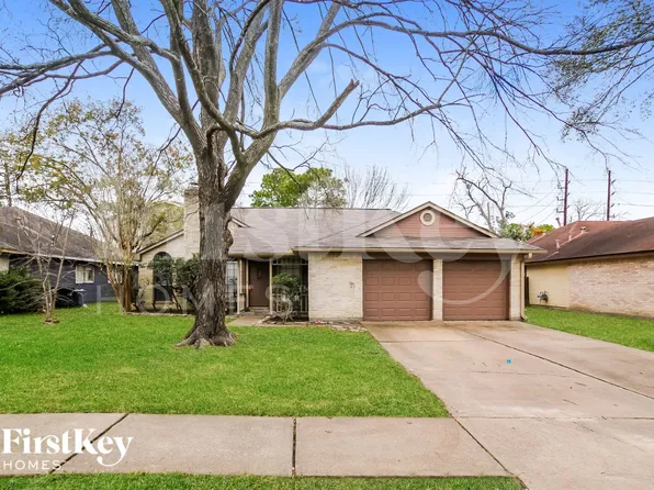 15410 Pebble Lake Dr, Houston, TX 77095