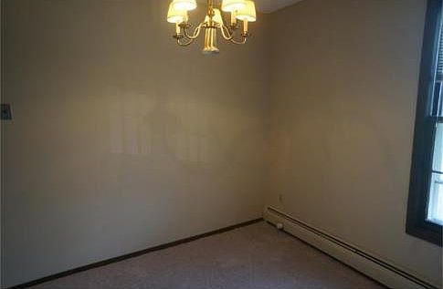 3rd image of 825 Old Settlers Trl APT 8
