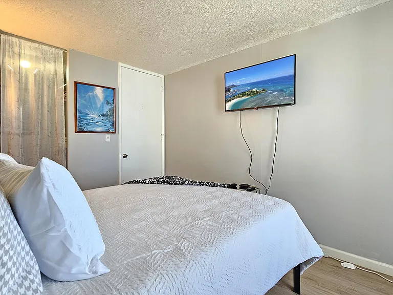 2452 Tusitala St #2103 — Photo 18