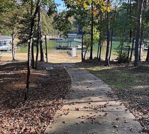 3rd image of 913 Paynes Creek Rd Lot 11
