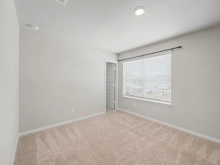 13820 Goldeye Dr — Photo 26