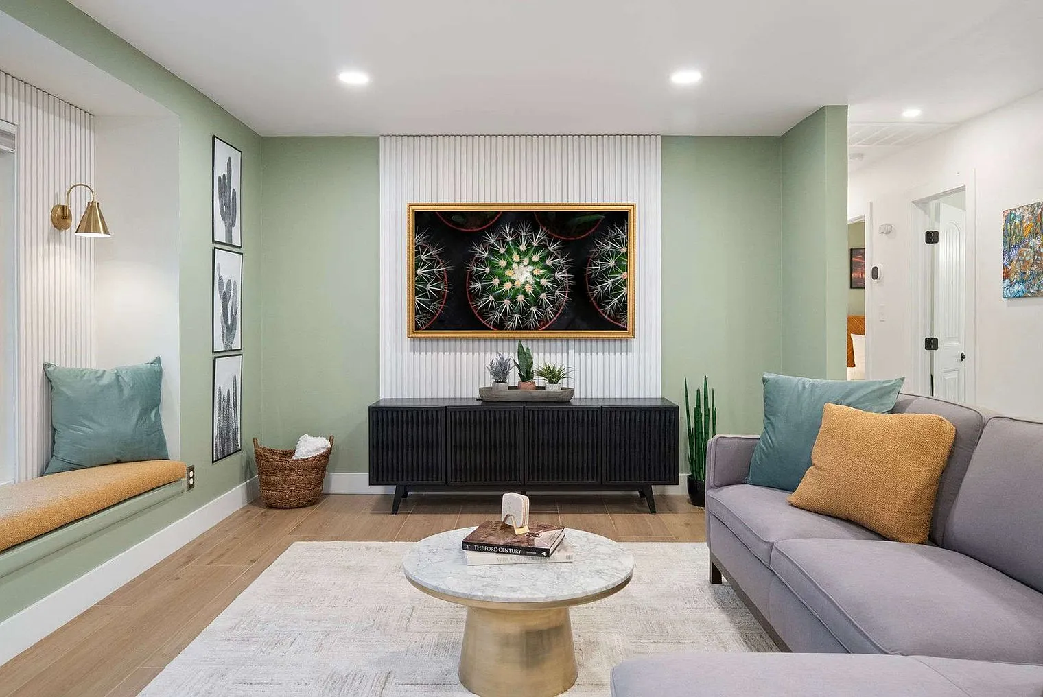 3 bed, 2.0 bath, 1291 sqft, $7,319 — Photo 1