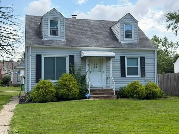 310 Grand Blvd, Bedford, OH 44146