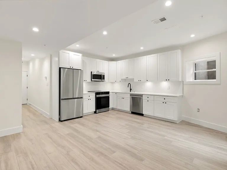 Kennedy Street Residences — Photo 2