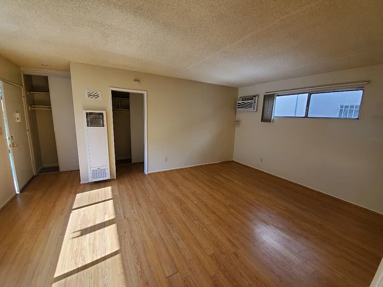 7252 Jordan Ave #2 — Photo 4
