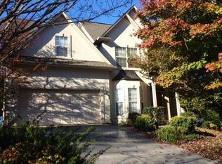 1935 Saint Gregorys Ct, Knoxville, TN 37931