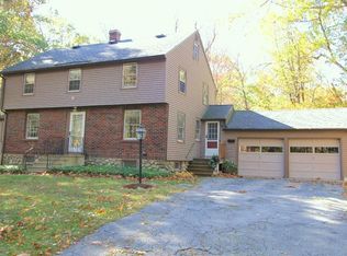 18 Peter Salem Rd, Leicester, MA 01524
