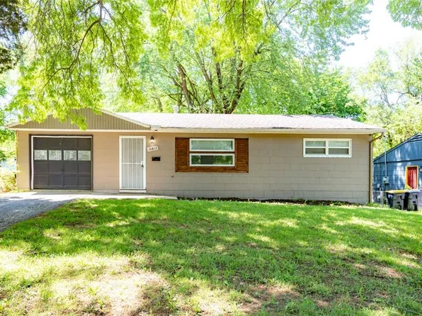 10812 Ewing Ave, Kansas City, MO 64134