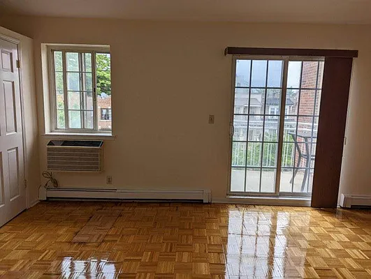 Rented by Park River | media 10