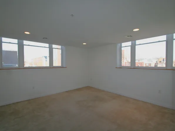 769 Montgomery Street image 12 of 26