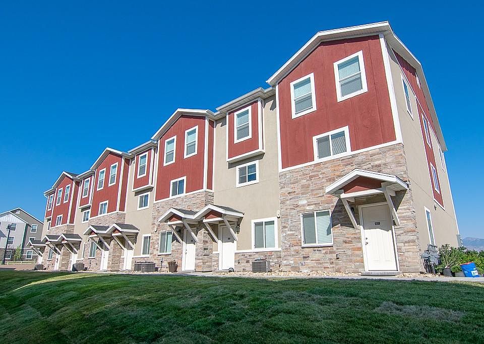 1st image of 29C S Abbey Bend Ln #29-C