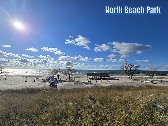 3rd image of 17839 N Shore Rd