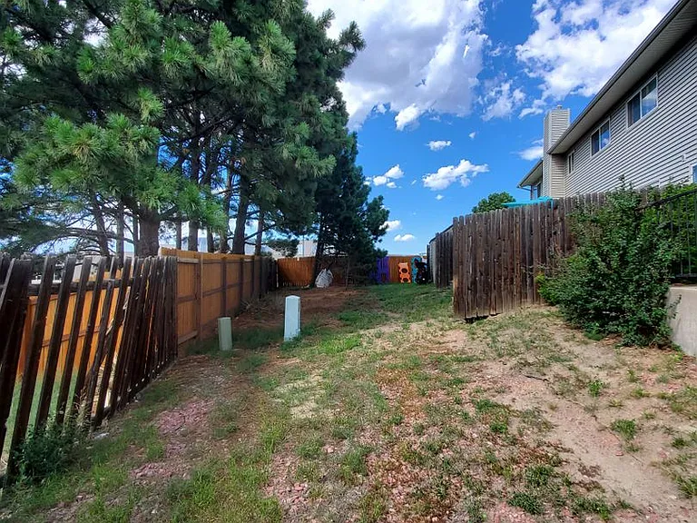 5528 Fiesta Ln — Photo 32