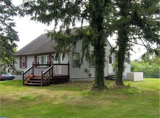 313 Woolston Dr, Morrisville, PA