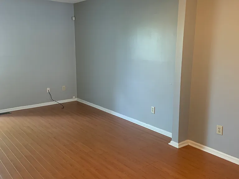 654 Lex Dr — Photo 5